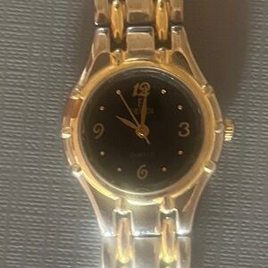 80’s FENDI TWO TONE
WATCH